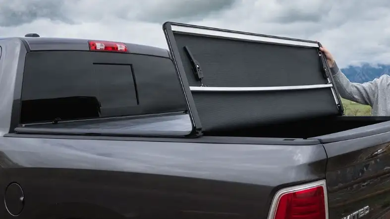 Different Types of Tonneau Covers and Ease of Removal