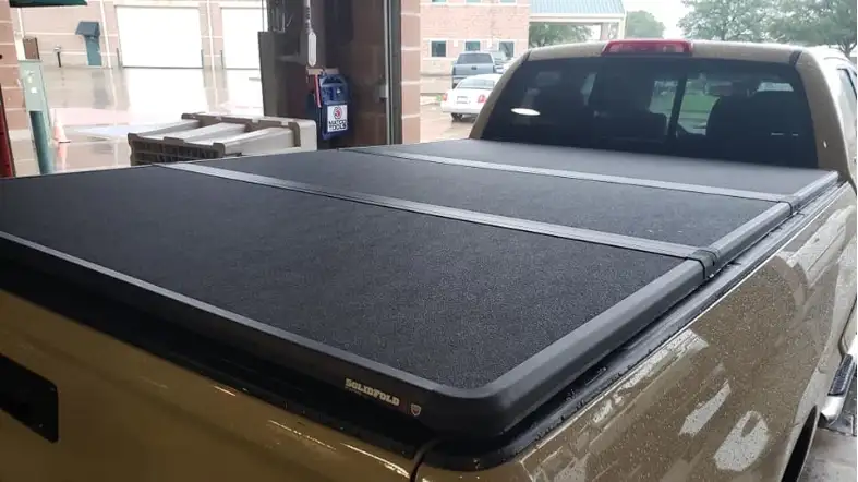 Factors to Consider When Choosing a Tonneau Cover from Autozon