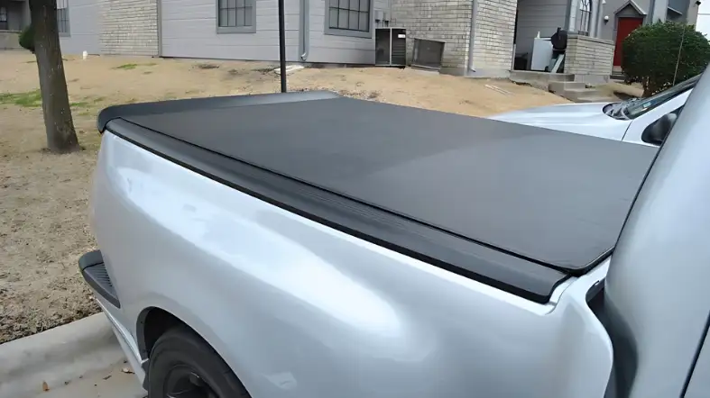 Factors to Consider When Choosing the Best Ford Lightning Tonneau Cover