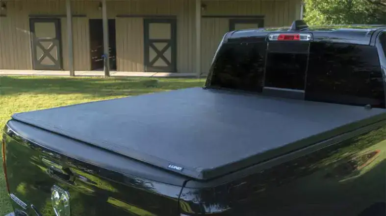 Factors to Consider When Evaluating Lund Tonneau Covers