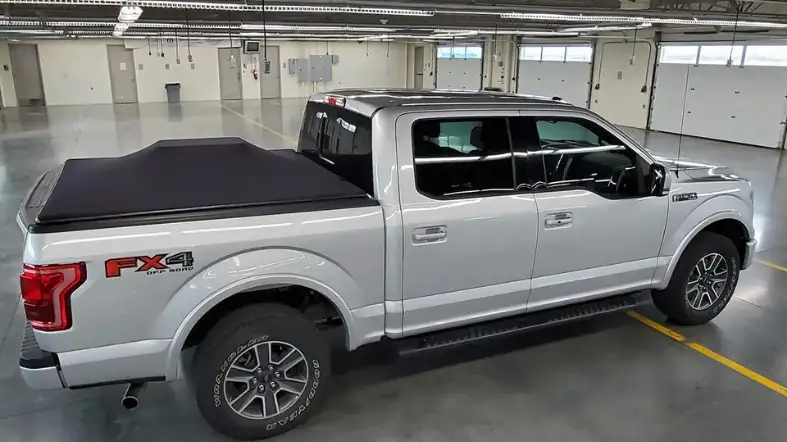 How Tonneau Covers Improve Fuel Efficiency During Winter Months