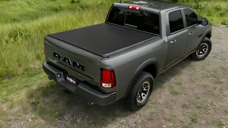 How the TruXedo Deuce Hybrid Tonneau Cover Enhances Truck Functionality