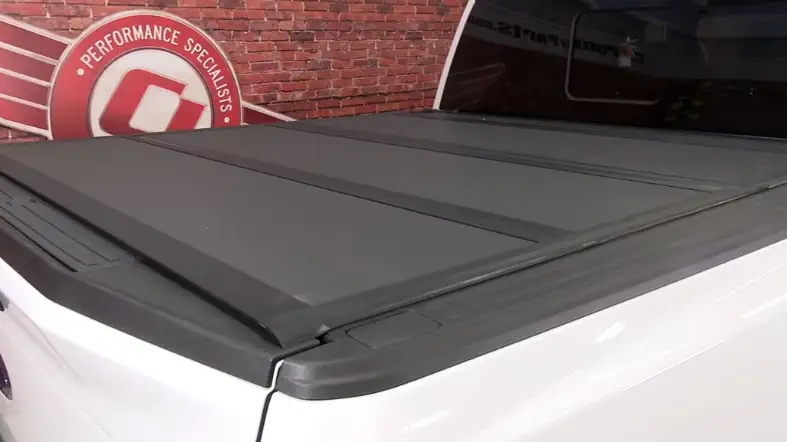 How to Choose the Right Insurance Policy for Your Tonneau Cover