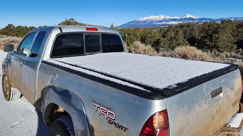 Pros and cons of each type of tonneau cover