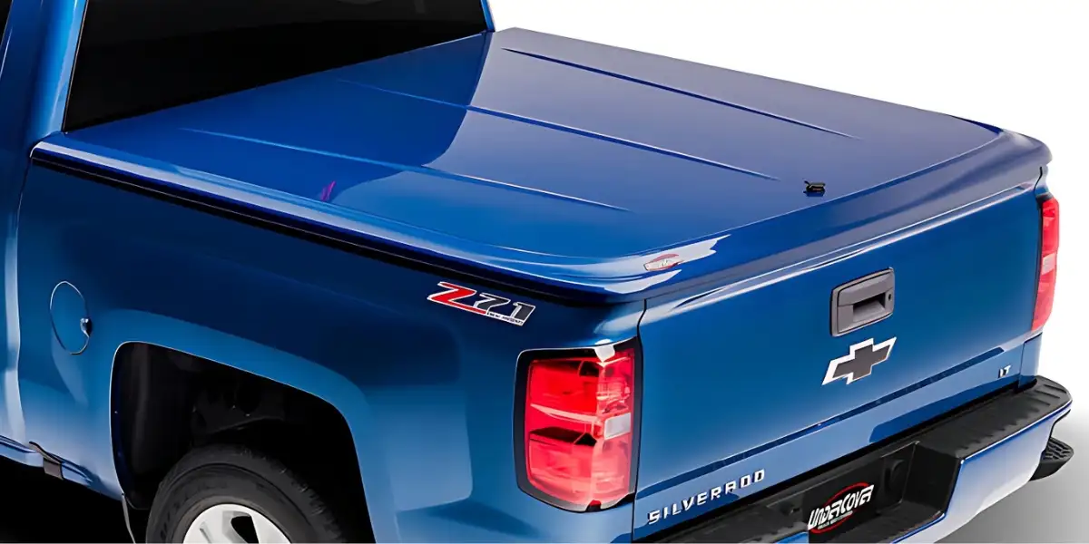 UnderCover Lux One-Piece Tonneau Cover review in 2023