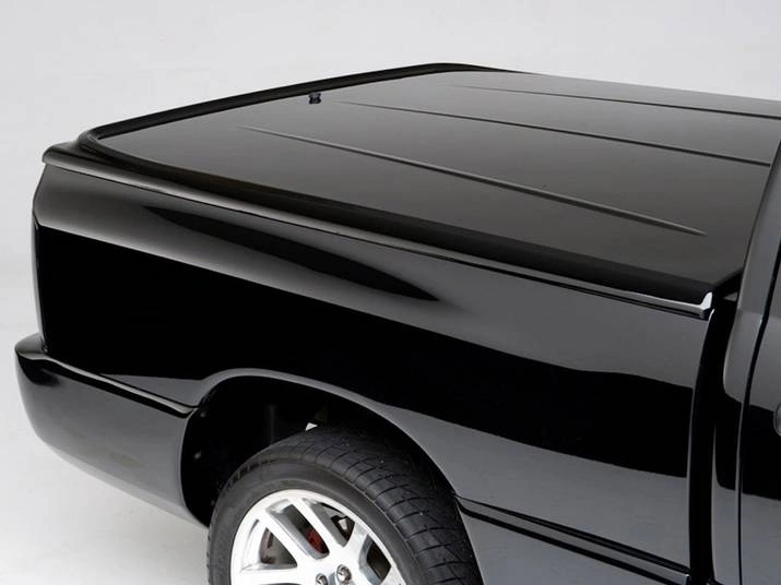 RealTruck UnderCover LUX One Piece Tonneau Cover Review 5 Aerodynamic