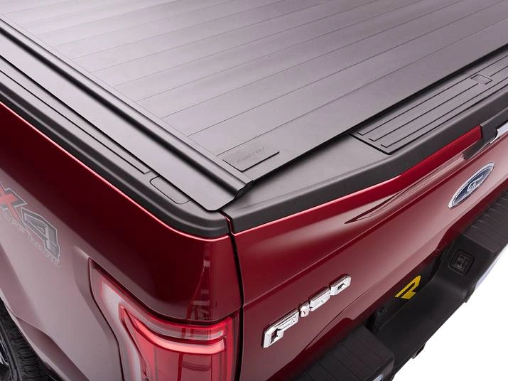 RealTruck Retrax PowertraxPRO MX Electric Retractable Tonneau Cover Review 2 Aluminum Build and Matte Finish
