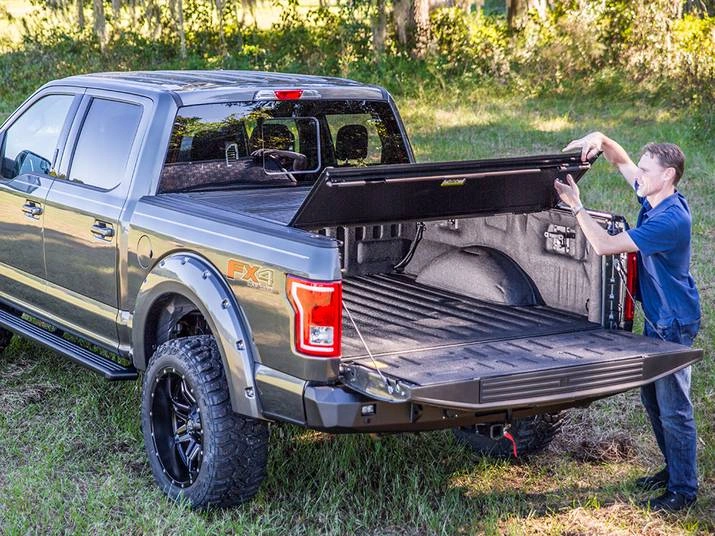 Gator FX Hard Folding Tonneau Cover Review 1 Built to Last