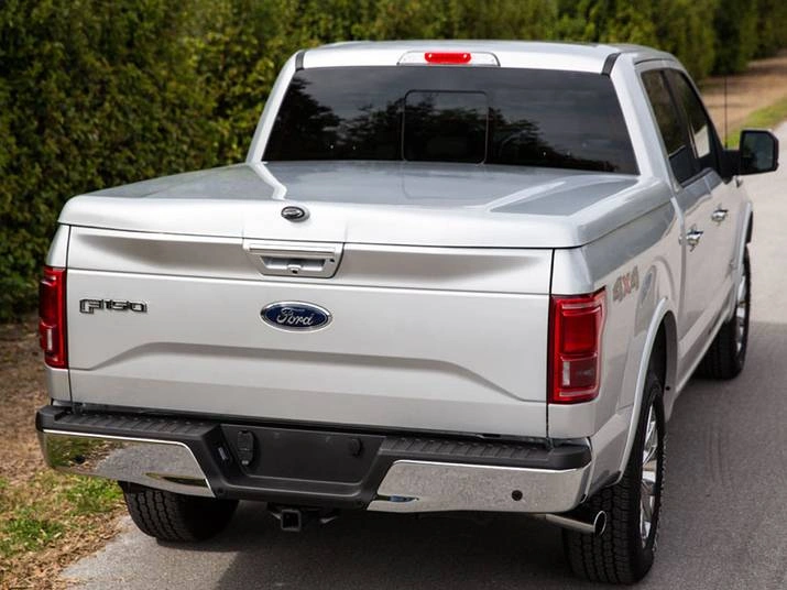 Patriot Eagle SE One Piece Tonneau Cover Review 1 CONTOURED LOOK