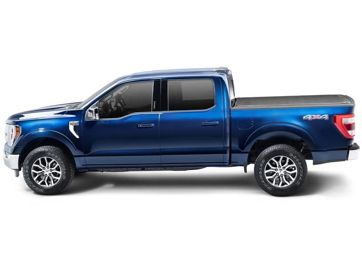 RealTruck BAK Revolver X2 Hard Roll-Up Tonneau Cover Review 1 Flush Fit