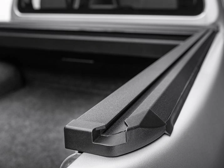 RealTruck Roll-N-Lock E-Series XT Electric Retractable Tonneau Cover w/ T-Slot Rails Review 1 MaxTrak Slotted Rails