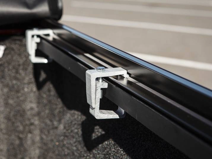 Gator SR1 Pro Soft Roll Up Tonneau Cover Review 2 No-Drill Clamps