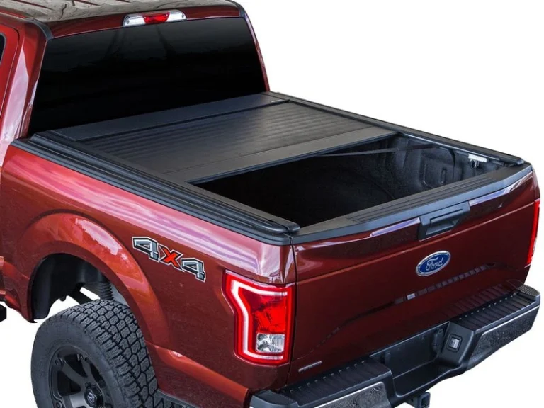 Pace Edwards UltraGroove Manual Retractable Tonneau Cover