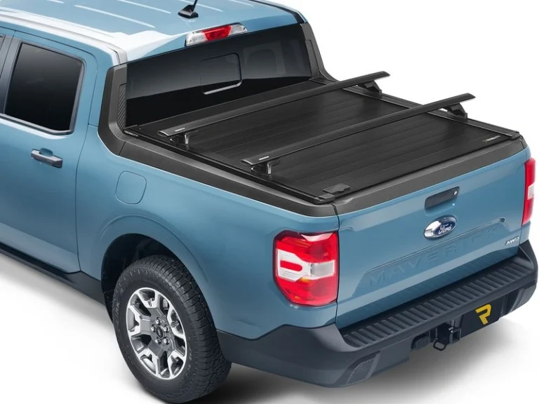 RealTruck RetraxPRO XR Manual Retractable Tonneau Cover w/ T-Slot Rails