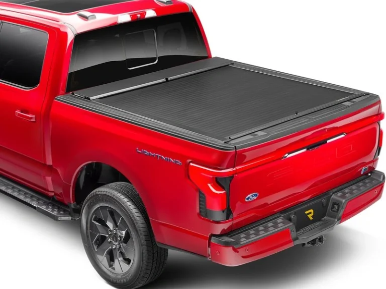 RealTruck Roll-N-Lock A-Series Manual Retractable Tonneau Cover