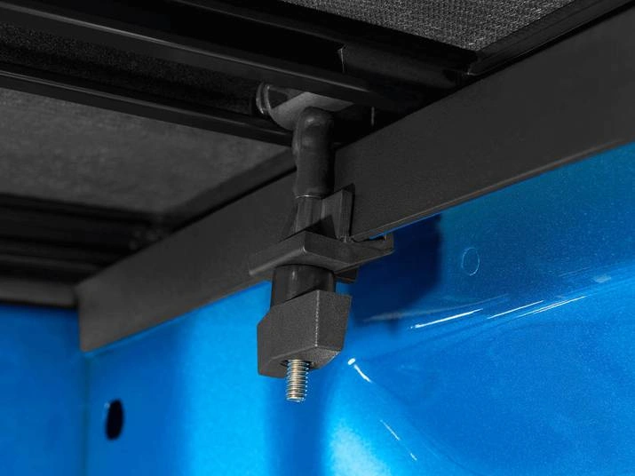 RealTruck Extang Trifecta ALX Soft Folding Tonneau Cover Review 4 T-Handle Clamps
