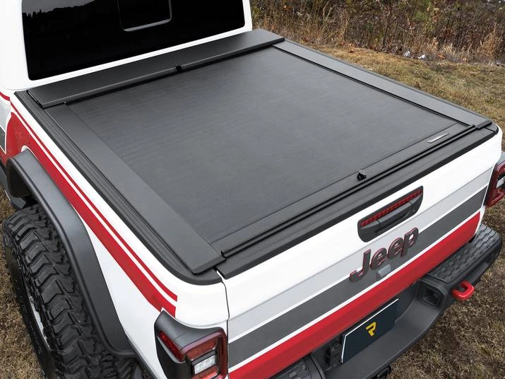 RealTruck Roll-N-Lock M-Series Manual Retractable Tonneau Cover Review 1 Vinyl-Lined Aluminum