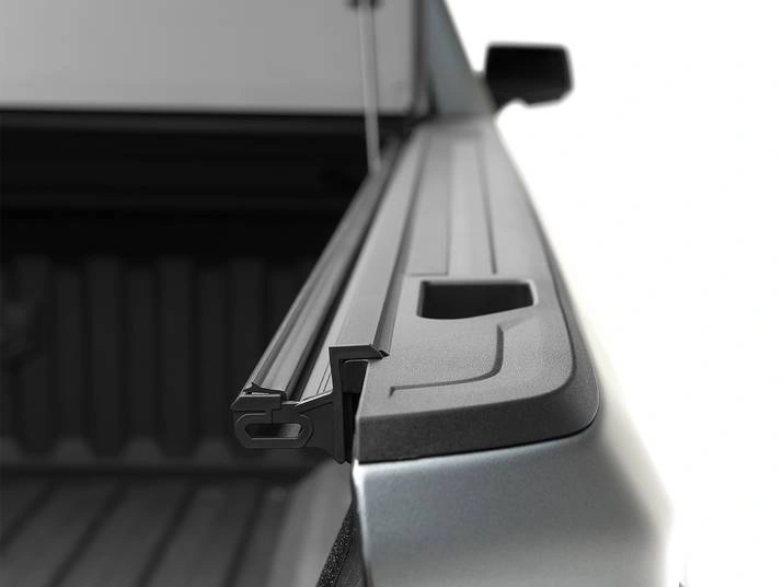RealTruck BAKFlip G2 Hard Folding Tonneau Cover Review 2 Water Drainage System