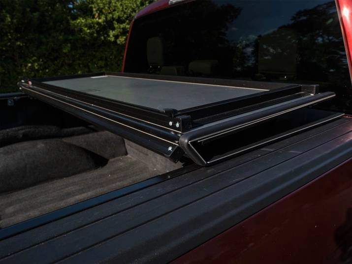 Access LOMAX Hard Folding Tonneau Cover Review 2 Weathertight Seal